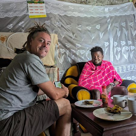 Maasai Homestay Camping Sekenani Екстериор снимка